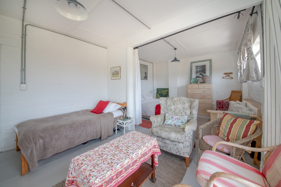 4 Bedroom Property for Sale in Pringle Bay Western Cape